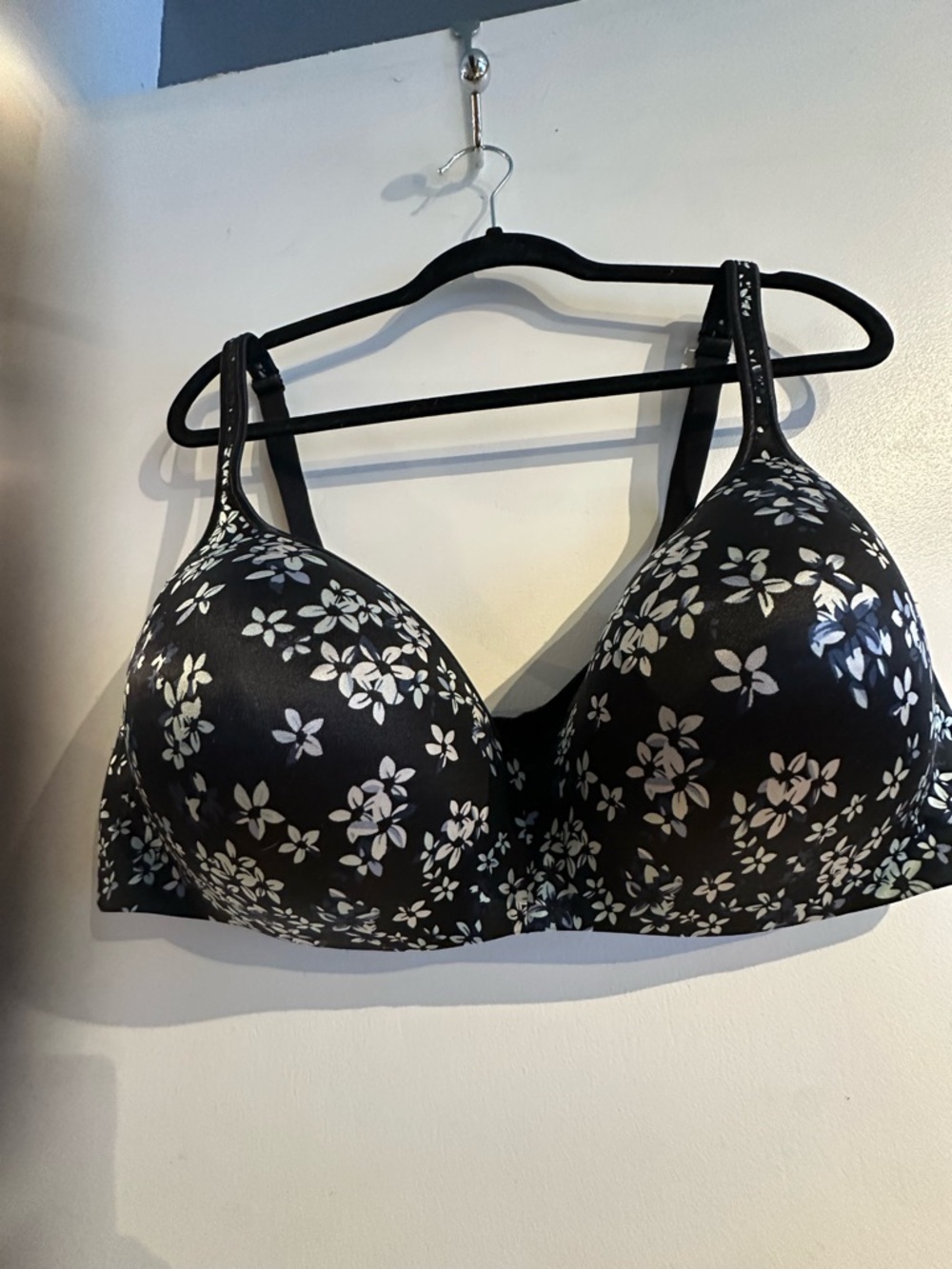DEESSE Wireless Floral T-Shirt Bra - Black & White - 44DDD